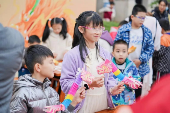 澳门金沙娱乐城官网区博物馆“龙行龘龘 潮集花博”元宵游园活动292.png